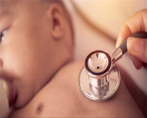 男同伴侣育儿梦想：从试管供卵到代怀生子的温暖历程